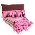 Cushion pink with suedine fringes 50x30cm